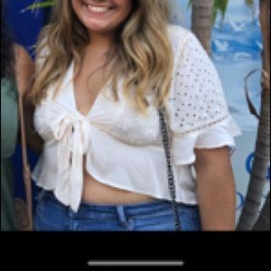 Cropped - tie in the front - open summer top